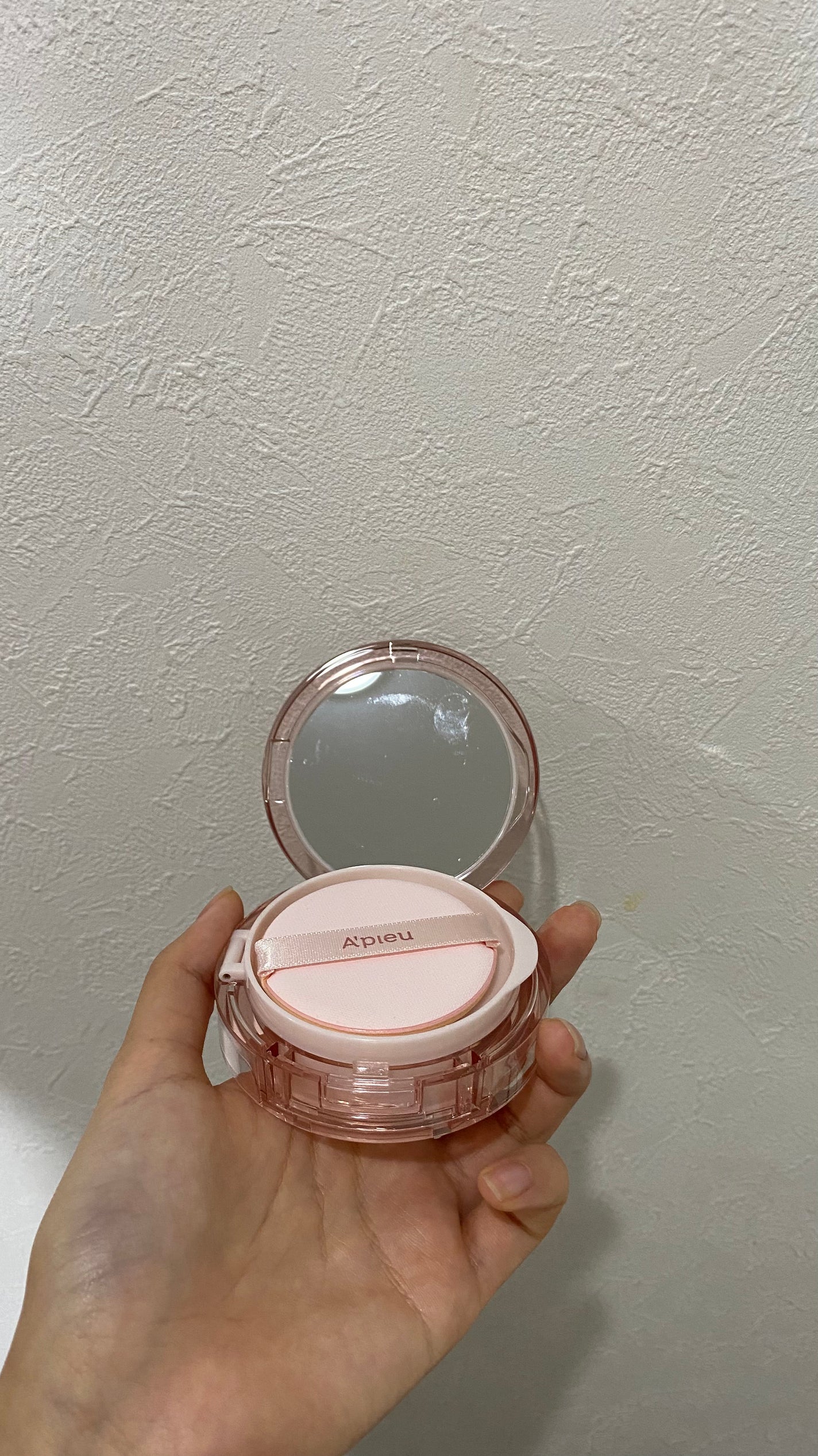 スキンケア ウォーターロッククッション /A’pieu/クッションファンデーションを使ったクチコミ(2枚目)