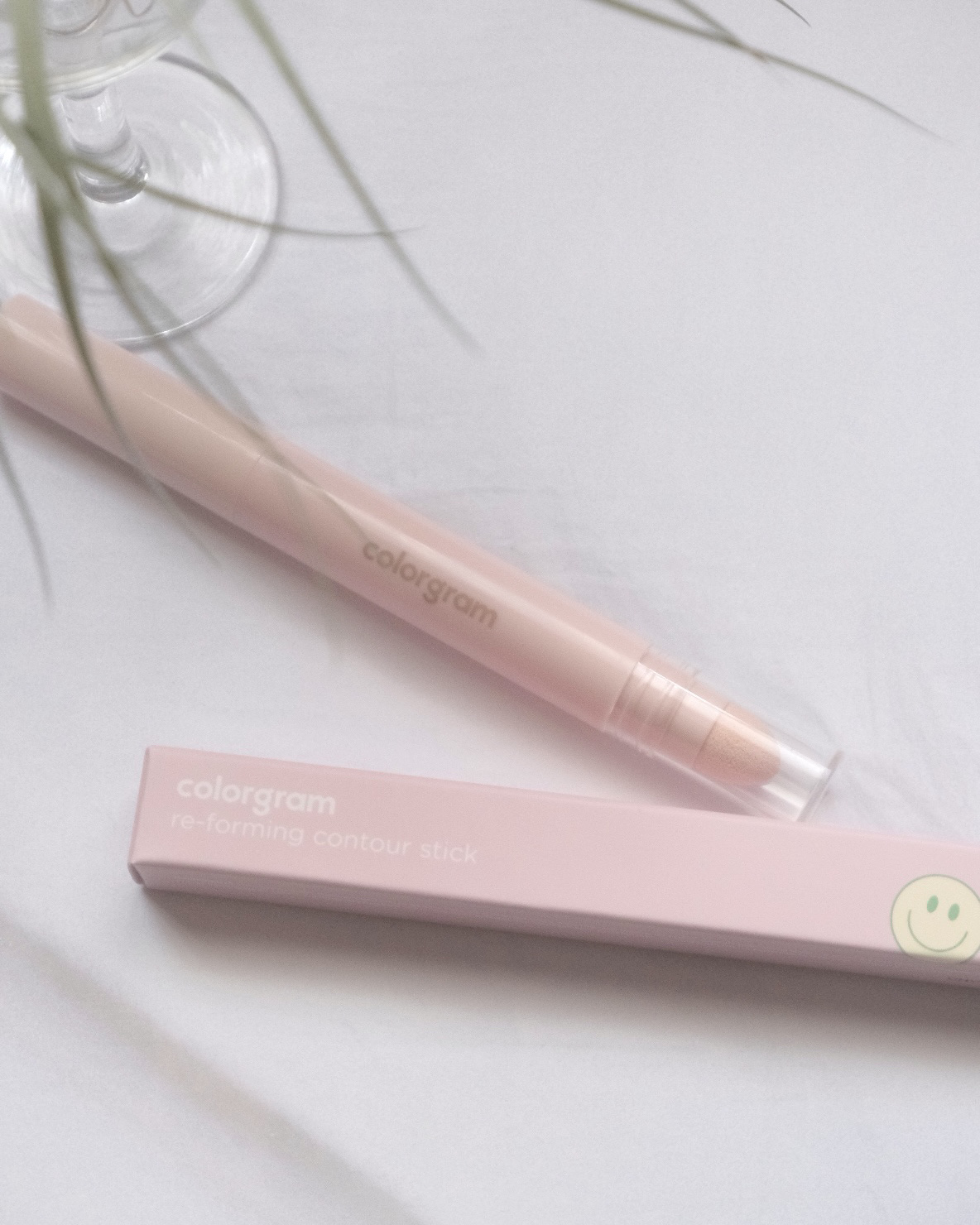 立体創造シェーディングスティック 02　COOL　TONE/Colorgram/シェーディングを使ったクチコミ（1枚目）