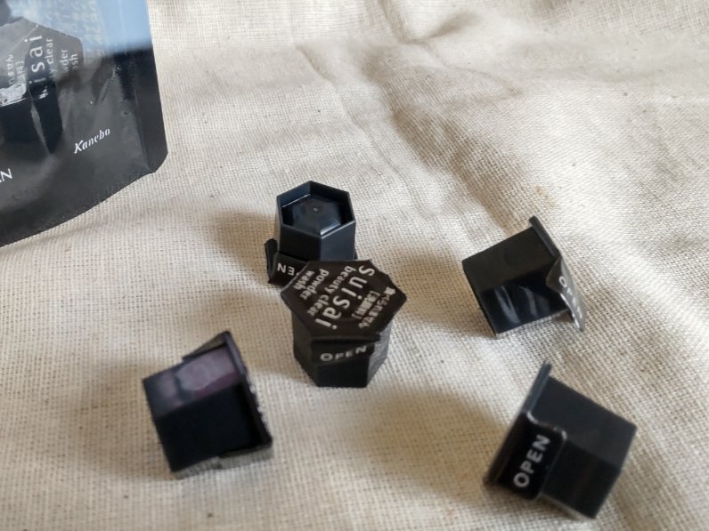 スイサイ ビューティクリア ブラック パウダーウォッシュ/suisai/洗顔パウダーを使ったクチコミ（2枚目）