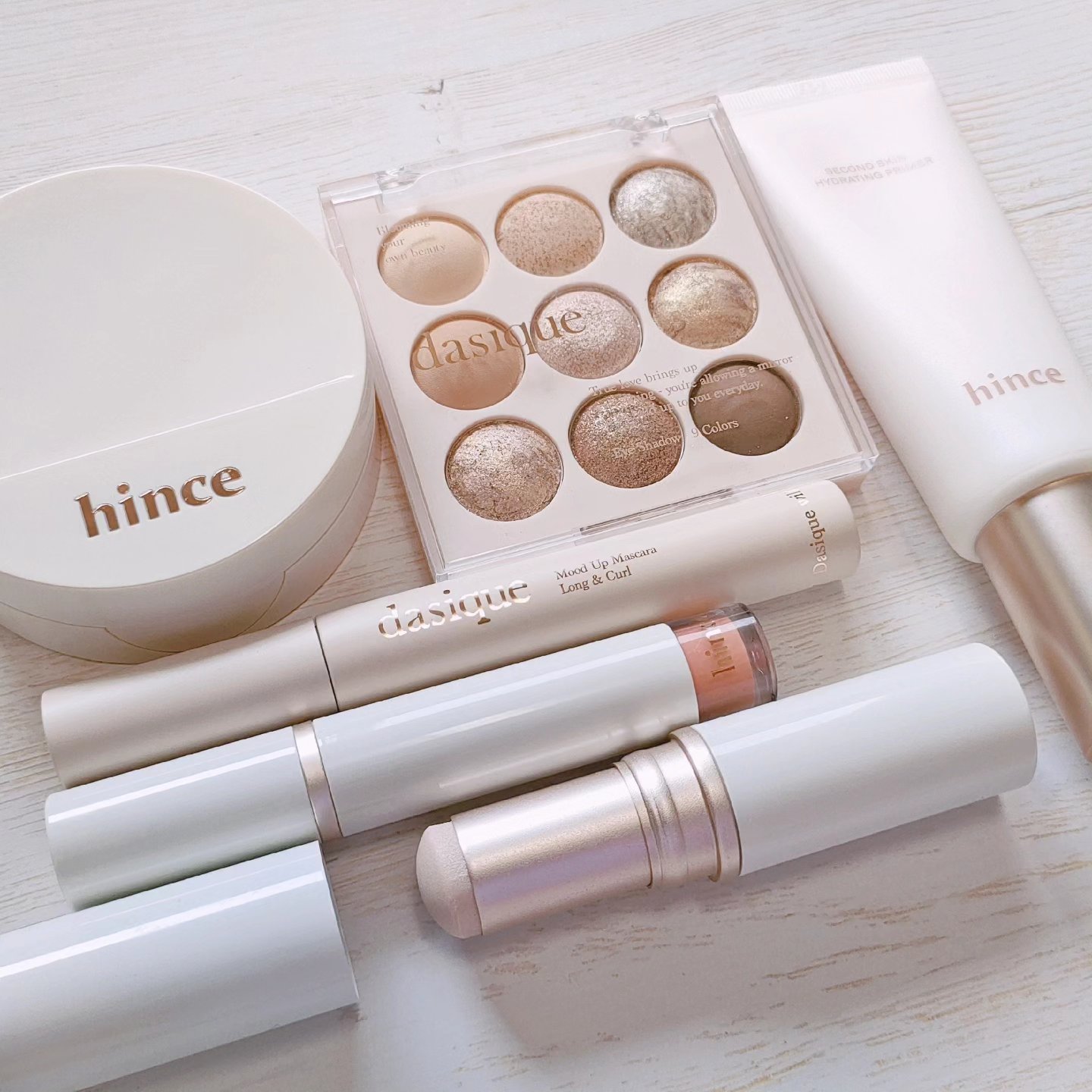 トゥルーディメンションラディアンスバーム/hince/スティックハイライトを使ったクチコミ（3枚目）