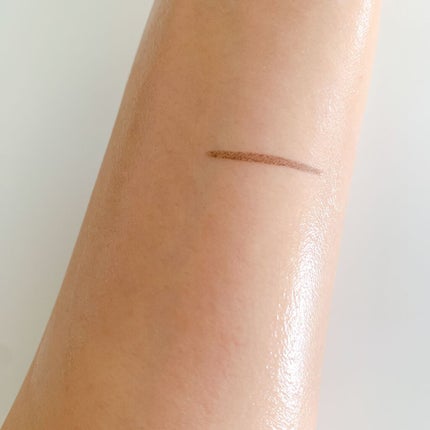 EYE OPENING LINER/UZU BY FLOWFUSHI/リキッドアイライナーを使ったクチコミ(4枚目)