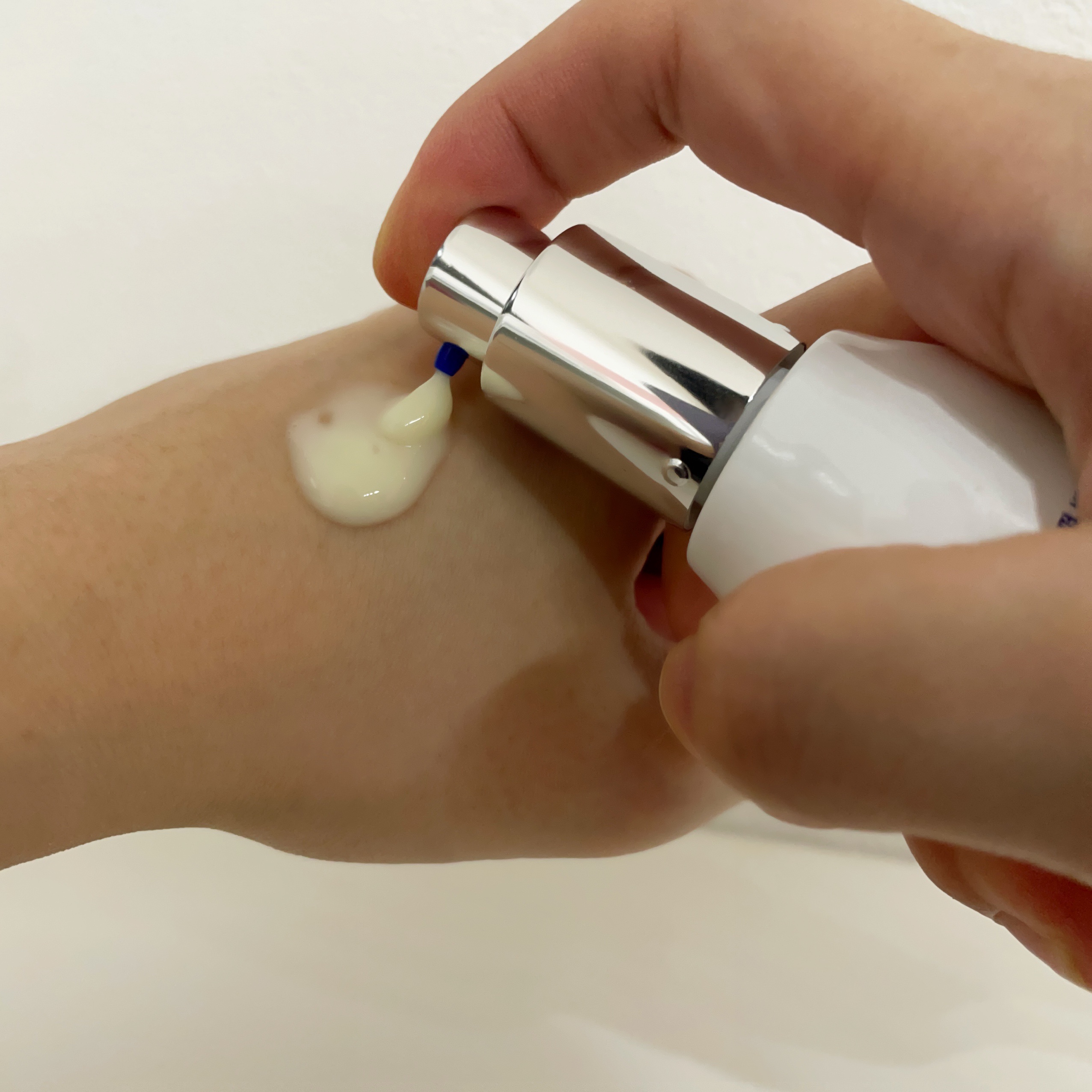 レチノール スーパーバウンス セラム/IOPE/美容液を使ったクチコミ（2枚目）