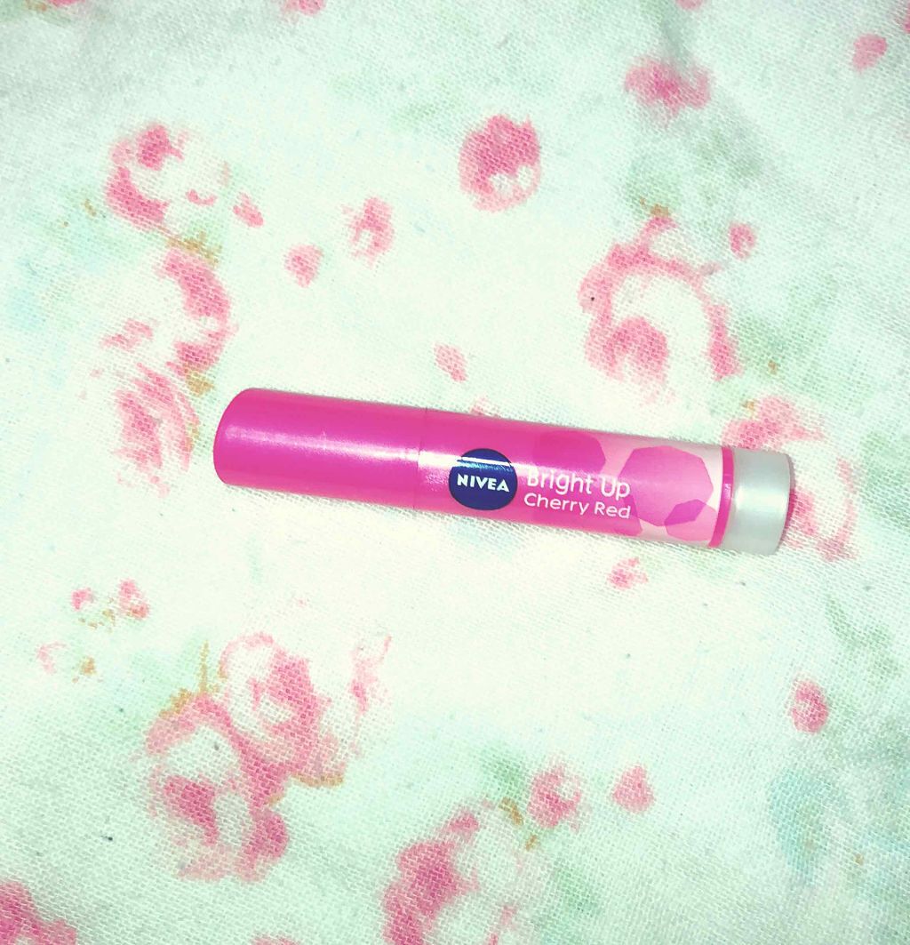 モイストピュアカラーリップ/ニベア/リップクリームを使ったクチコミ(1枚目)