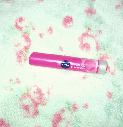 モイストピュアカラーリップ/ニベア/リップクリームを使ったクチコミ(1枚目)