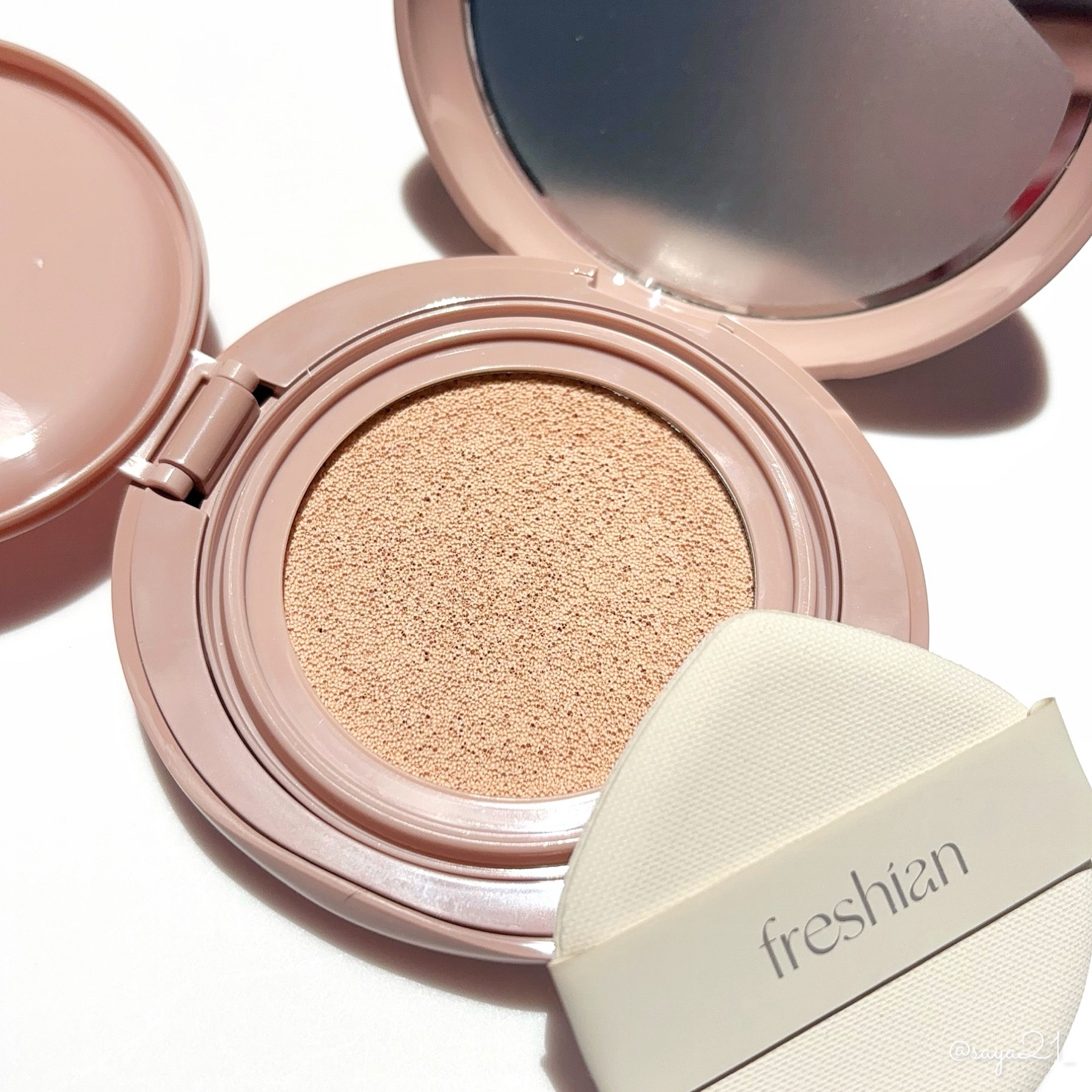 グラスライクリップジェリー/freshian/口紅を使ったクチコミ（2枚目）