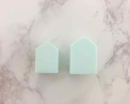 メイクアップスポンジ(バリューパック ウェッジ型 30個)/DAISO/パフ・スポンジを使ったクチコミ(2枚目)