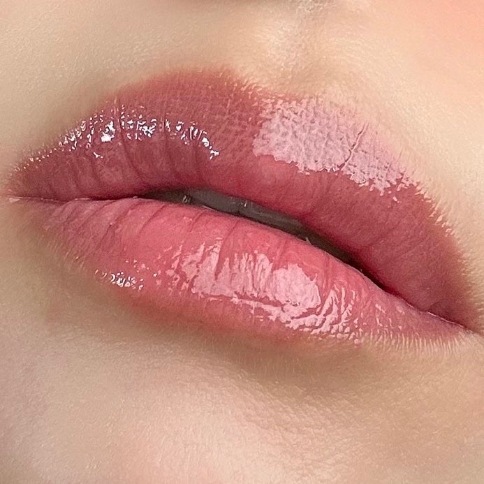 ディープキスド プランピング リップエナメル/Dinto/リップグロスを使ったクチコミ(4枚目)