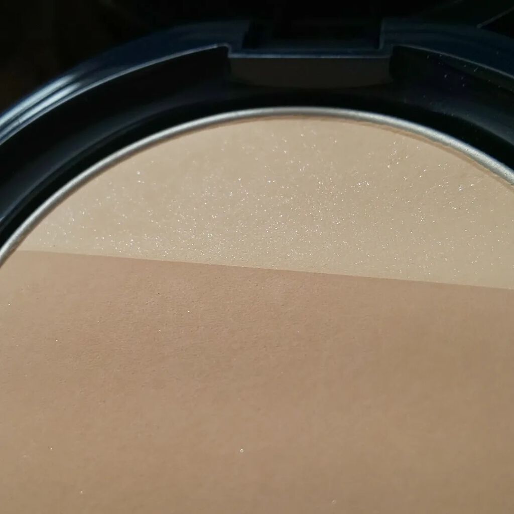 光仕上げパウダーＵＶ/グレイシィ/プレストパウダーを使ったクチコミ（3枚目）