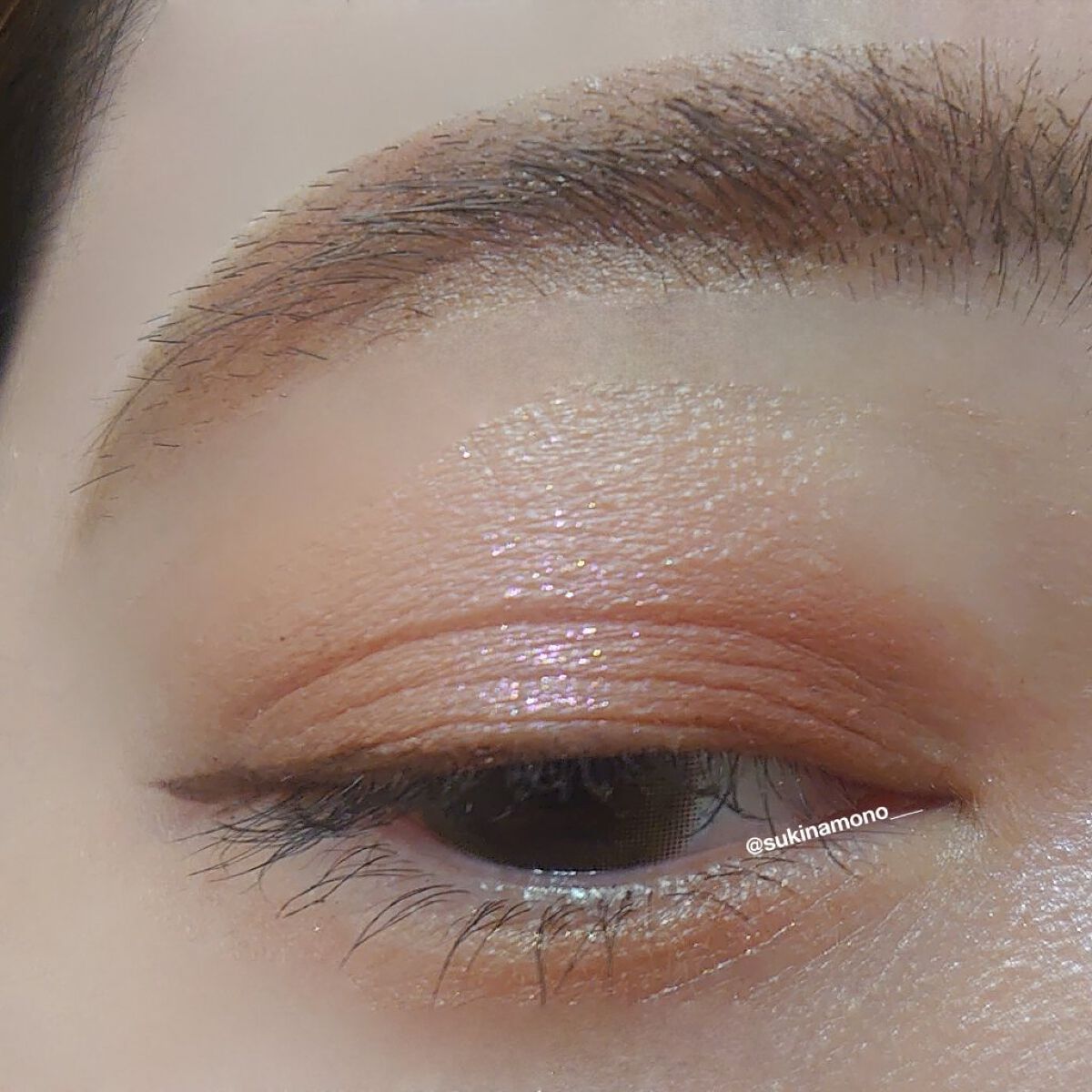 ワンダー キューブ アイシャドウ パール P002 バレエピンク キューブ/リンメル ロンドン/単色アイシャドウを使ったクチコミ（3枚目）