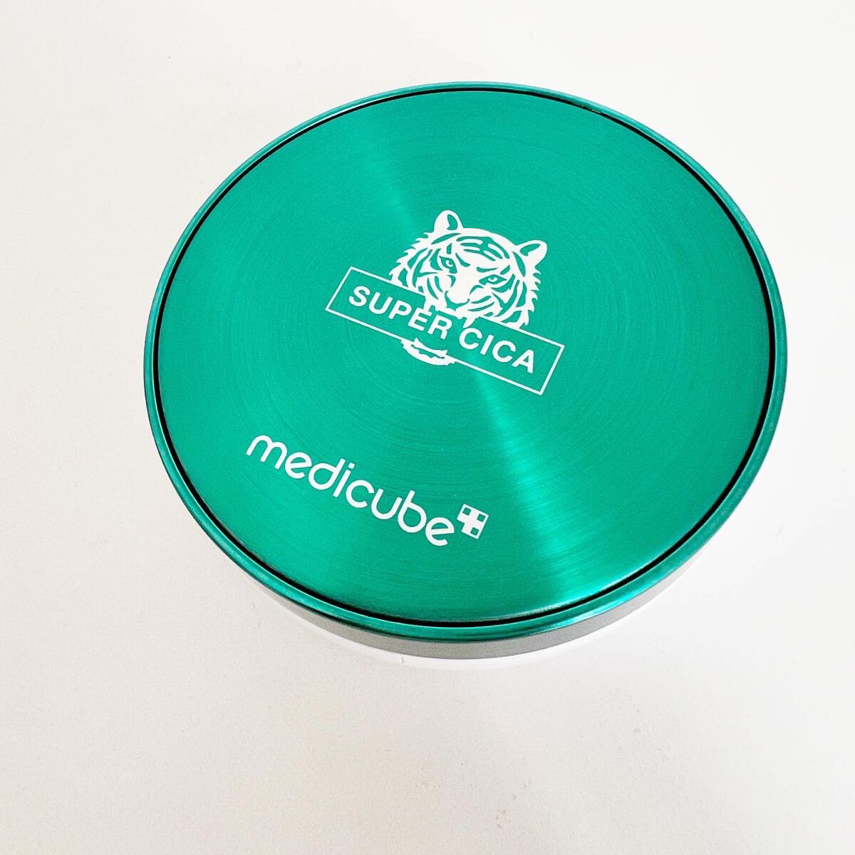 スーパーシカクッション/MEDICUBE/クッションファンデーションを使ったクチコミ(4枚目)