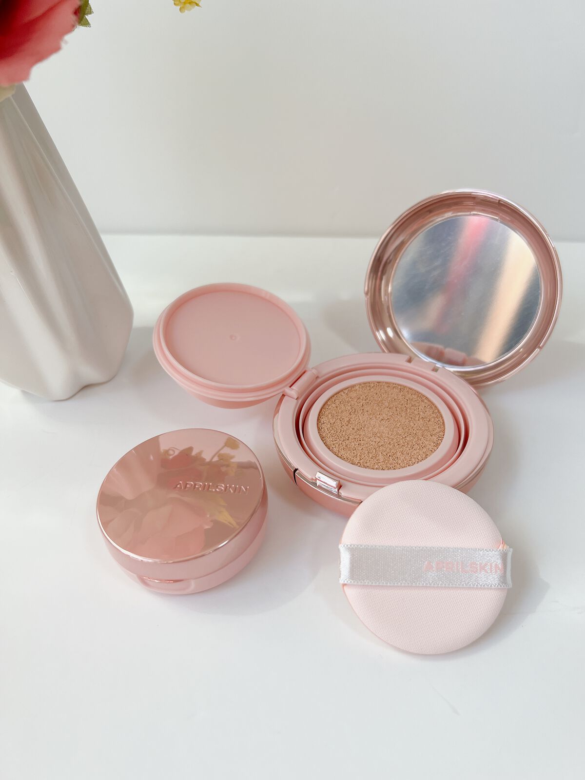 ハイパーカバーフィットクッション ピンク(桜エディション)/APRILSKIN/クッションファンデーションを使ったクチコミ(1枚目)