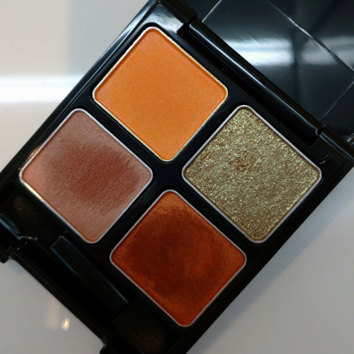 あなたはどっち派？KATE・Boricaのアイシャドウを徹底比較！ -KATEザ