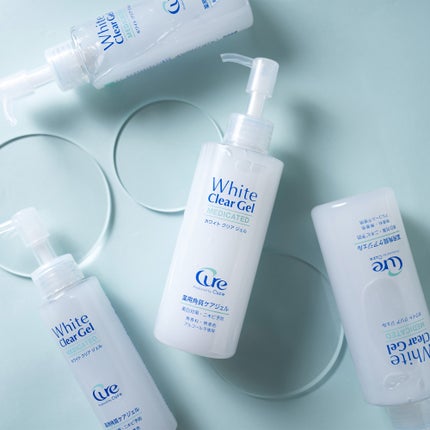 Cure公式アカウント on LIPS 「.透明感あふれる白い肌へ✨薬用ピーリングの角質ジェルで、気にな..」(1枚目)