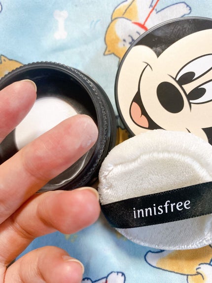 ポアブラー パウダー Disney Limited Edition/innisfree/プレストパウダーを使ったクチコミ(2枚目)