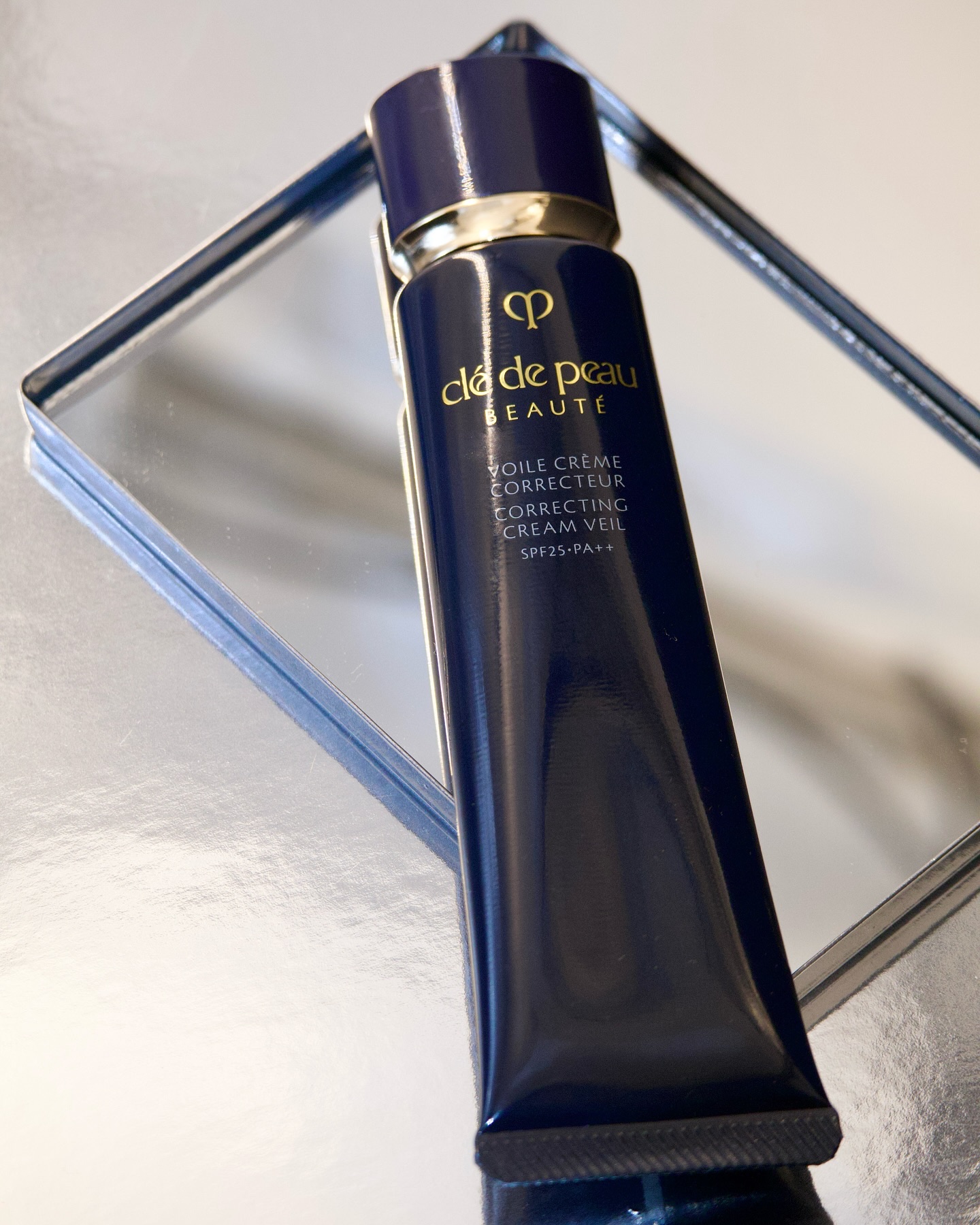 ヴォワールコレクチュールｎ/クレ・ド・ポー ボーテ/化粧下地を使ったクチコミ（3枚目）