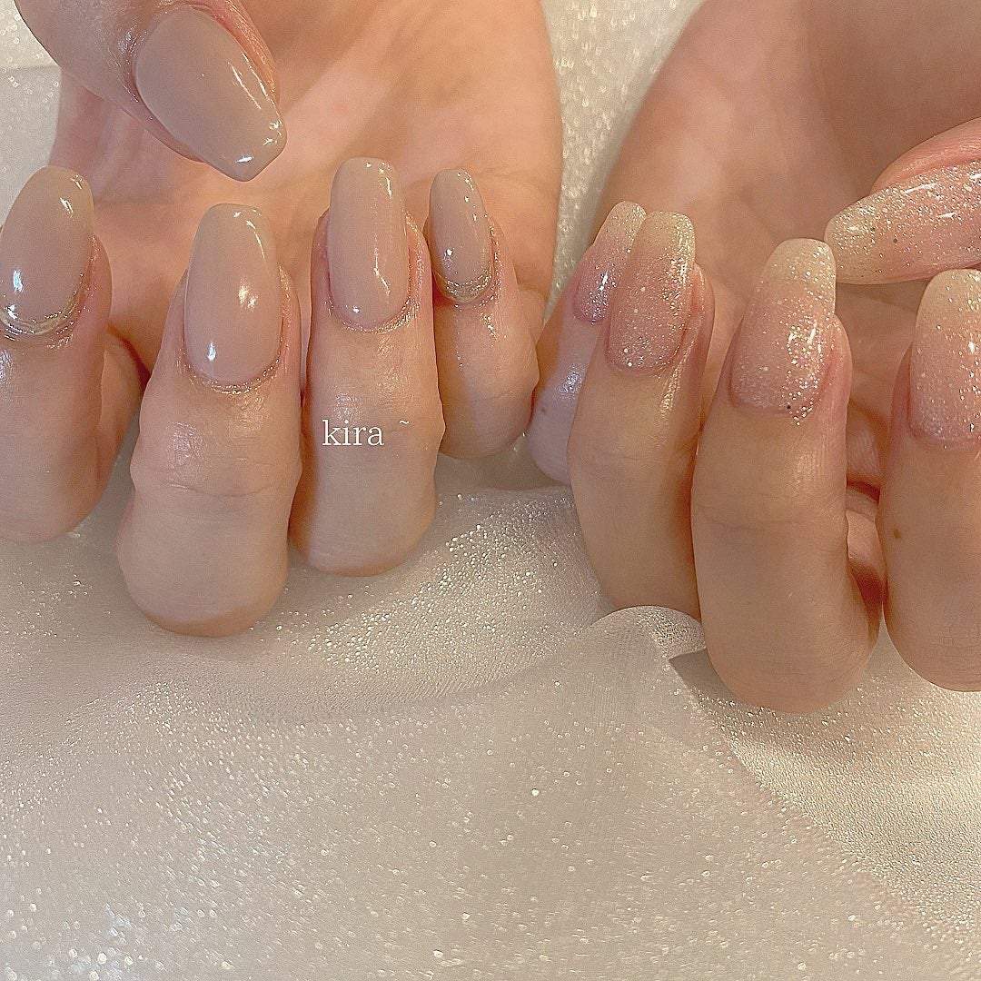 mina on LIPS 「甘すぎないがテーマ♡ラメはmixして作ってます🥣#福岡ネイル#..」(1枚目)