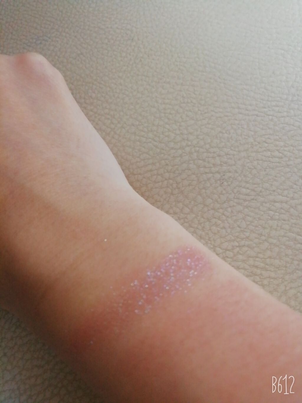 UR GLAM POWDER EYESHADOW/U R GLAM/単色アイシャドウを使ったクチコミ(2枚目)