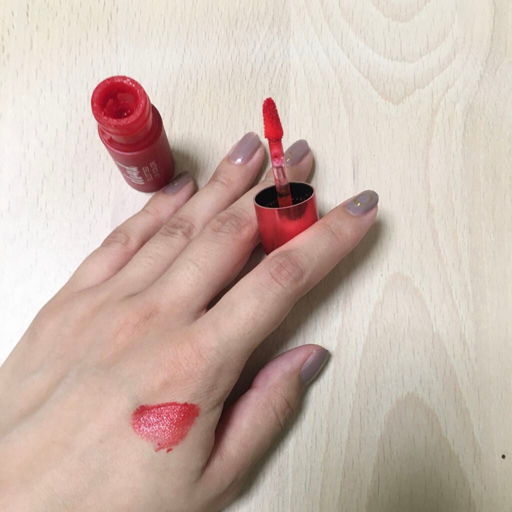 キス クラウド ブロッテッド リップ カラー/REVLON/口紅を使ったクチコミ(2枚目)