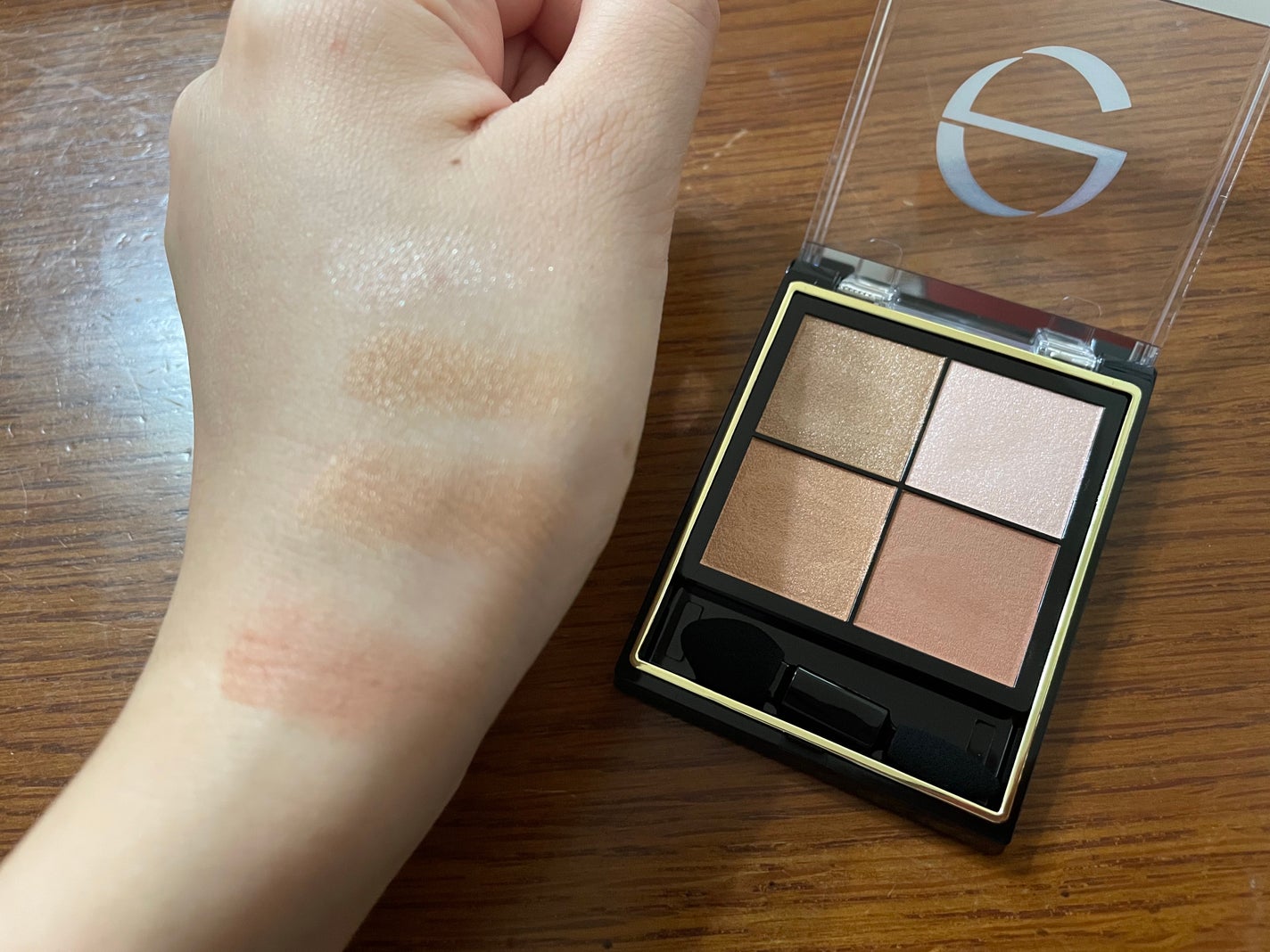 リアルクローズシャドウ/excel/アイシャドウパレットを使ったクチコミ(3枚目)