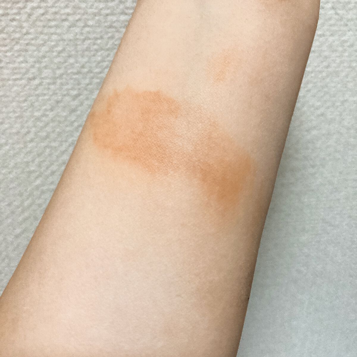 リップモンスター スフレマット M04 ゴーストムーン0:00AM/KATE/口紅を使ったクチコミ（3枚目）