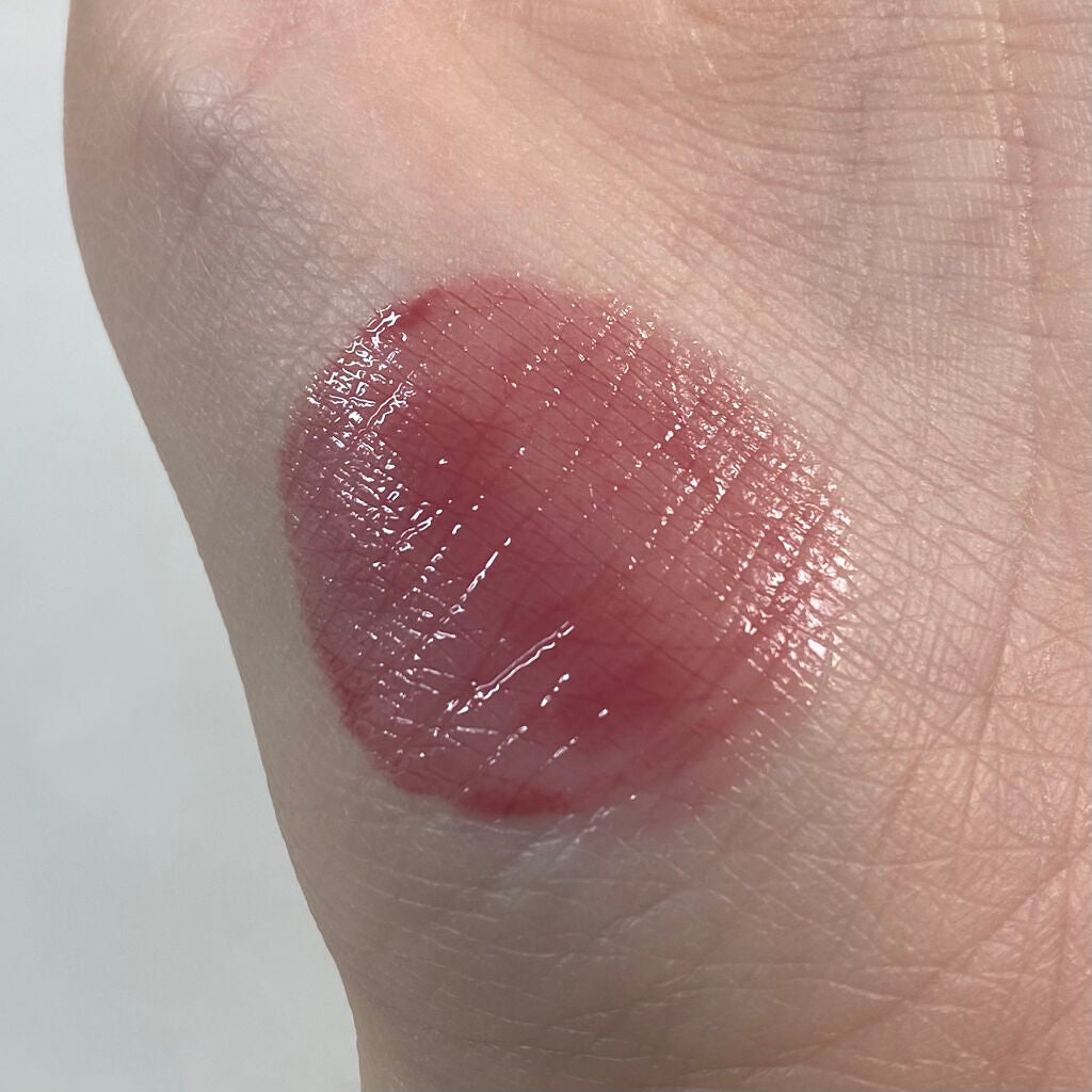 ジューシーラスティングティント/rom&nd/リップティントを使ったクチコミ(3枚目)