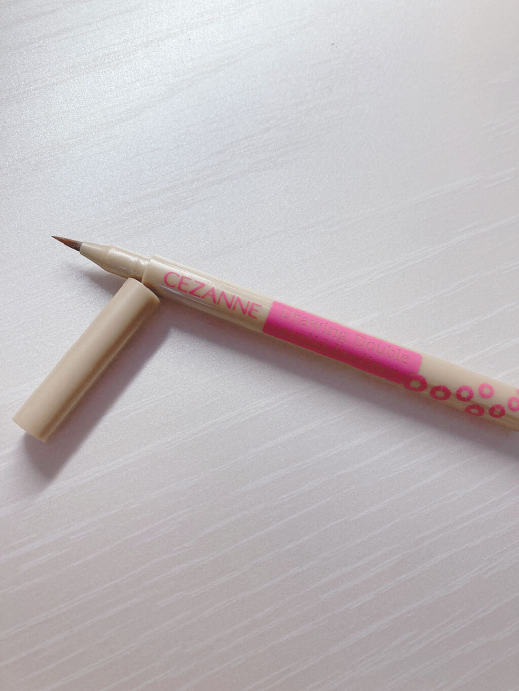 描くふたえアイライナー/CEZANNE/リキッドアイライナーを使ったクチコミ（2枚目）