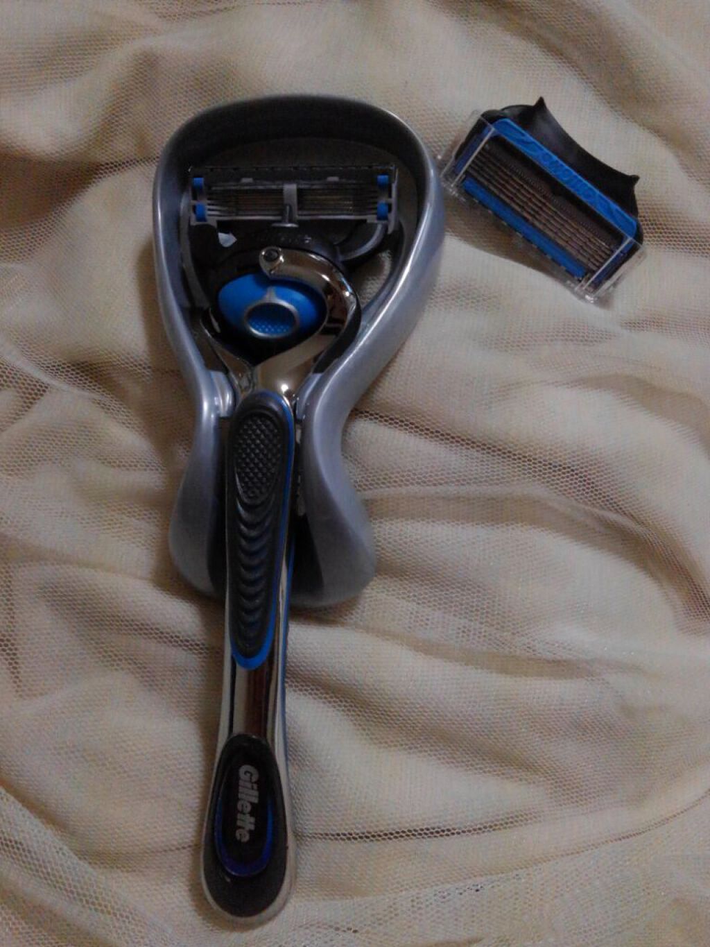 ジレット プロシールド クールホルダー/ジレット/シェーバーを使ったクチコミ（3枚目）