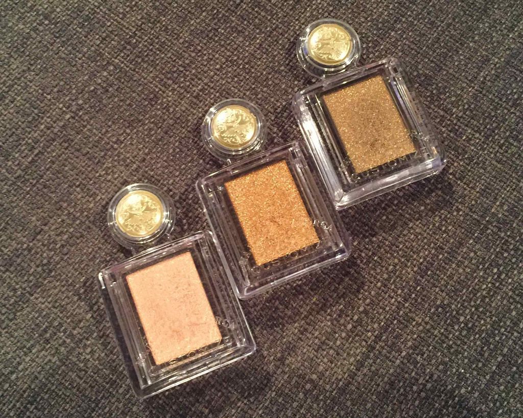 シャドーカスタマイズ/MAJOLICA MAJORCA/単色アイシャドウを使ったクチコミ（3枚目）