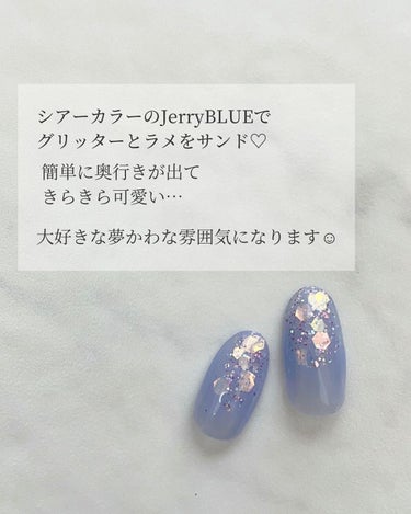 のりちょ🐰ブルベ冬に似合うネイル on LIPS 「＼ダイソーグリッター『ピンクピンク』で夢かわアレンジ／⁡ダイソ..」（2枚目）