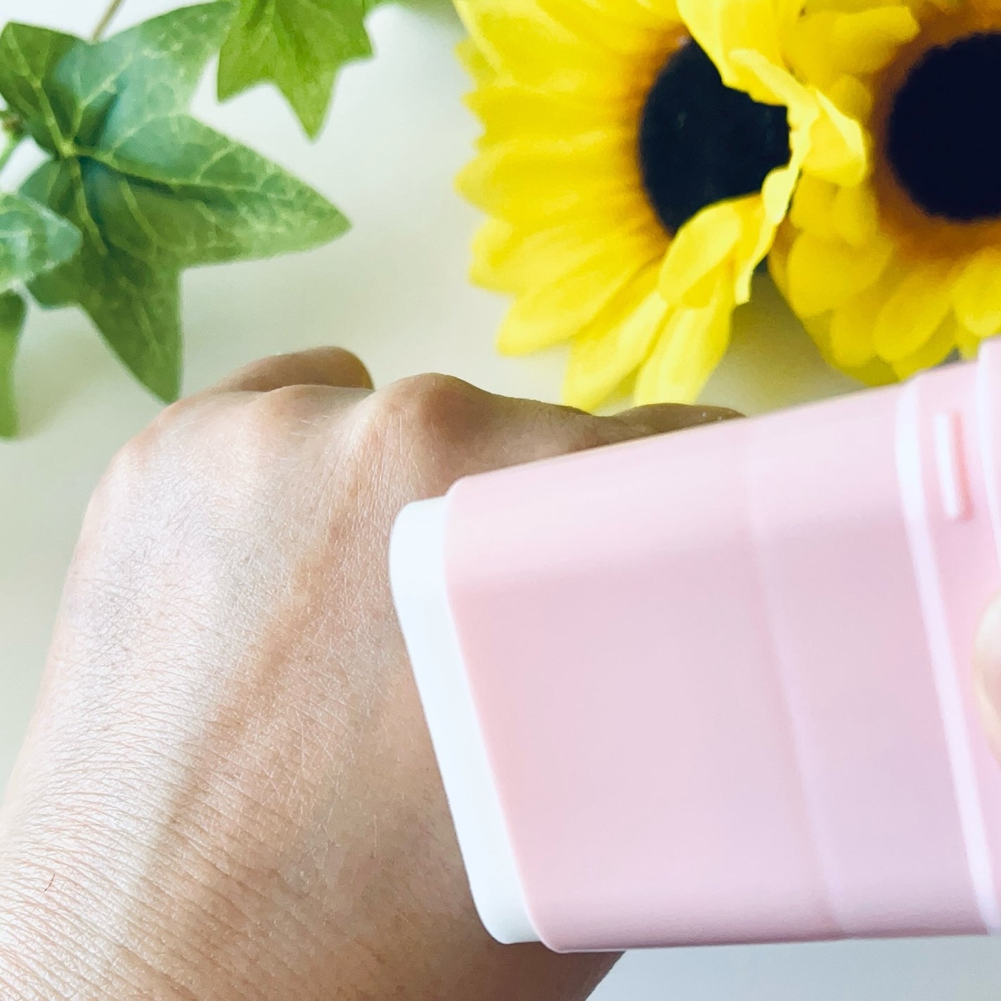 クリアUVスティック/Mother&Daughter/日焼け止めスティックを使ったクチコミ(5枚目)