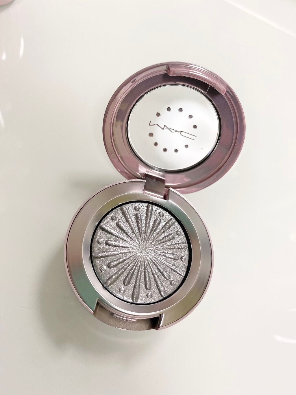 ラブ ミー リップスティック /M・A・C/口紅を使ったクチコミ(2枚目)