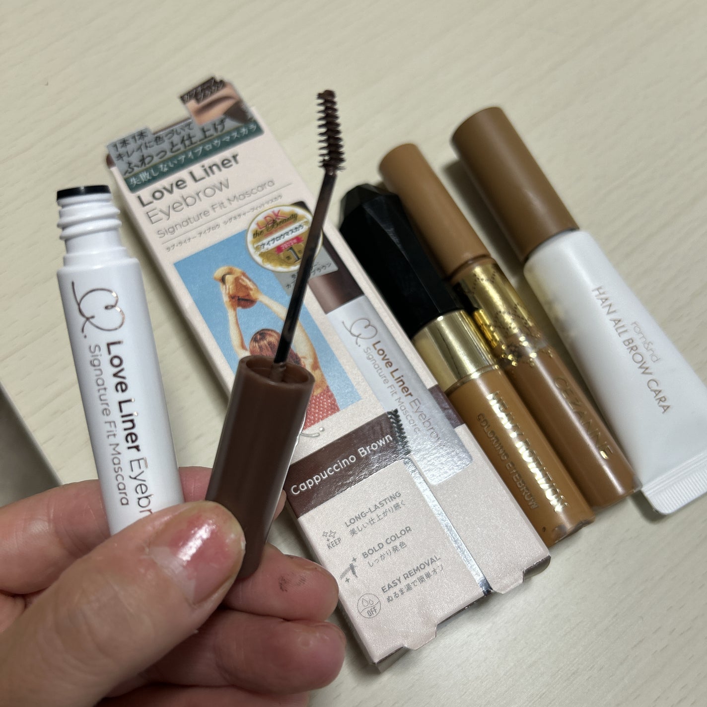 ラブ・ライナー シグネチャーフィットマスカラ<アイブロウ>/ラブ・ライナー/眉マスカラを使ったクチコミ(1枚目)