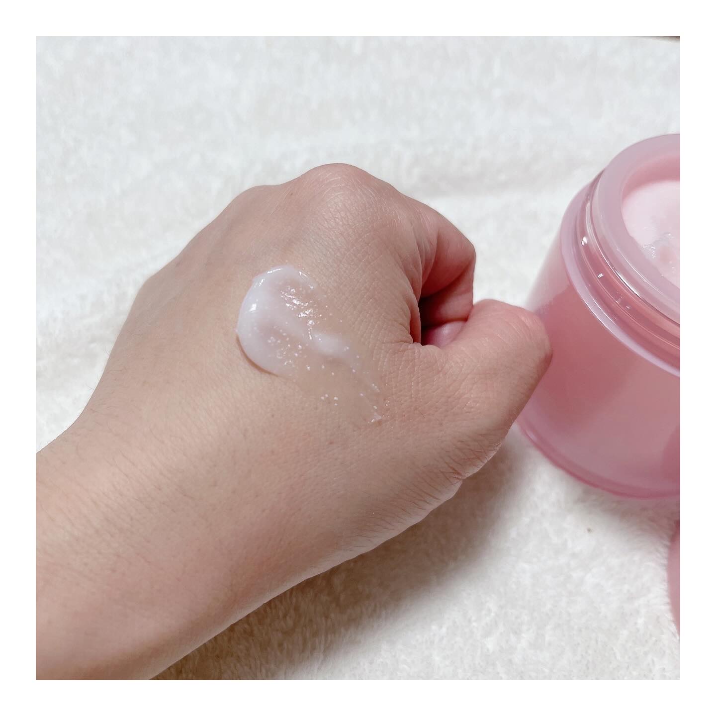 バウンシースリーピングマスク/LANEIGE/フェイスクリームを使ったクチコミ（3枚目）