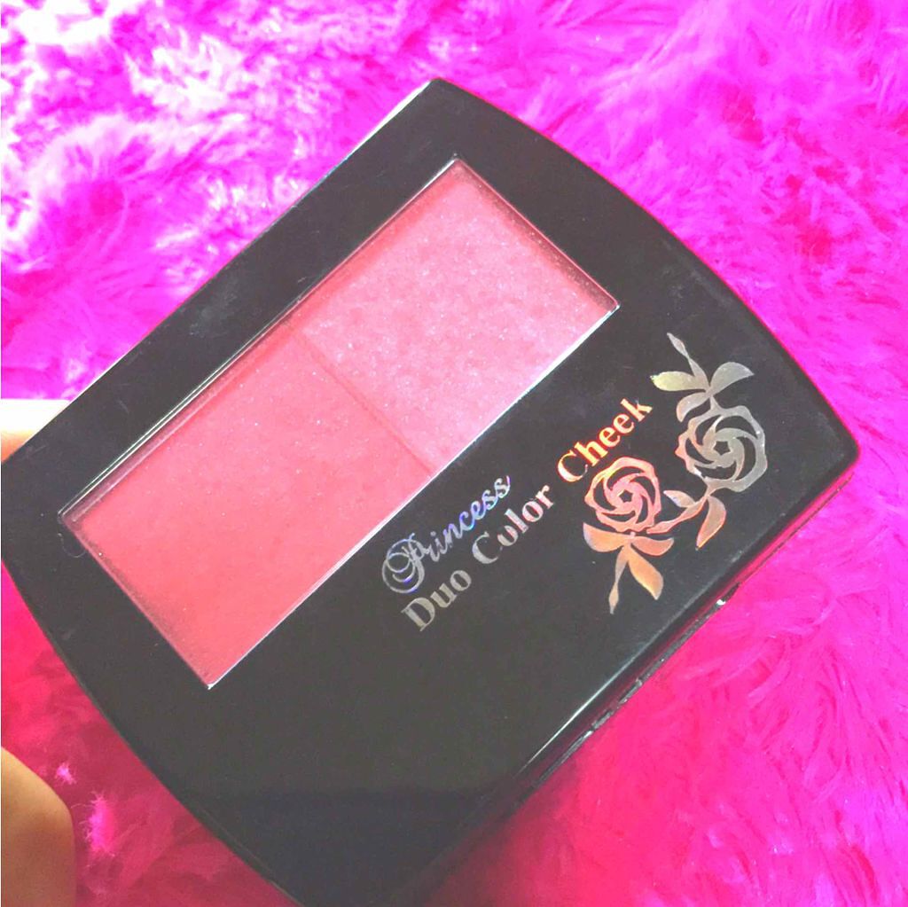 エルファー プリンセスデュオカラーチーク A/DAISO/パウダーチークを使ったクチコミ（1枚目）