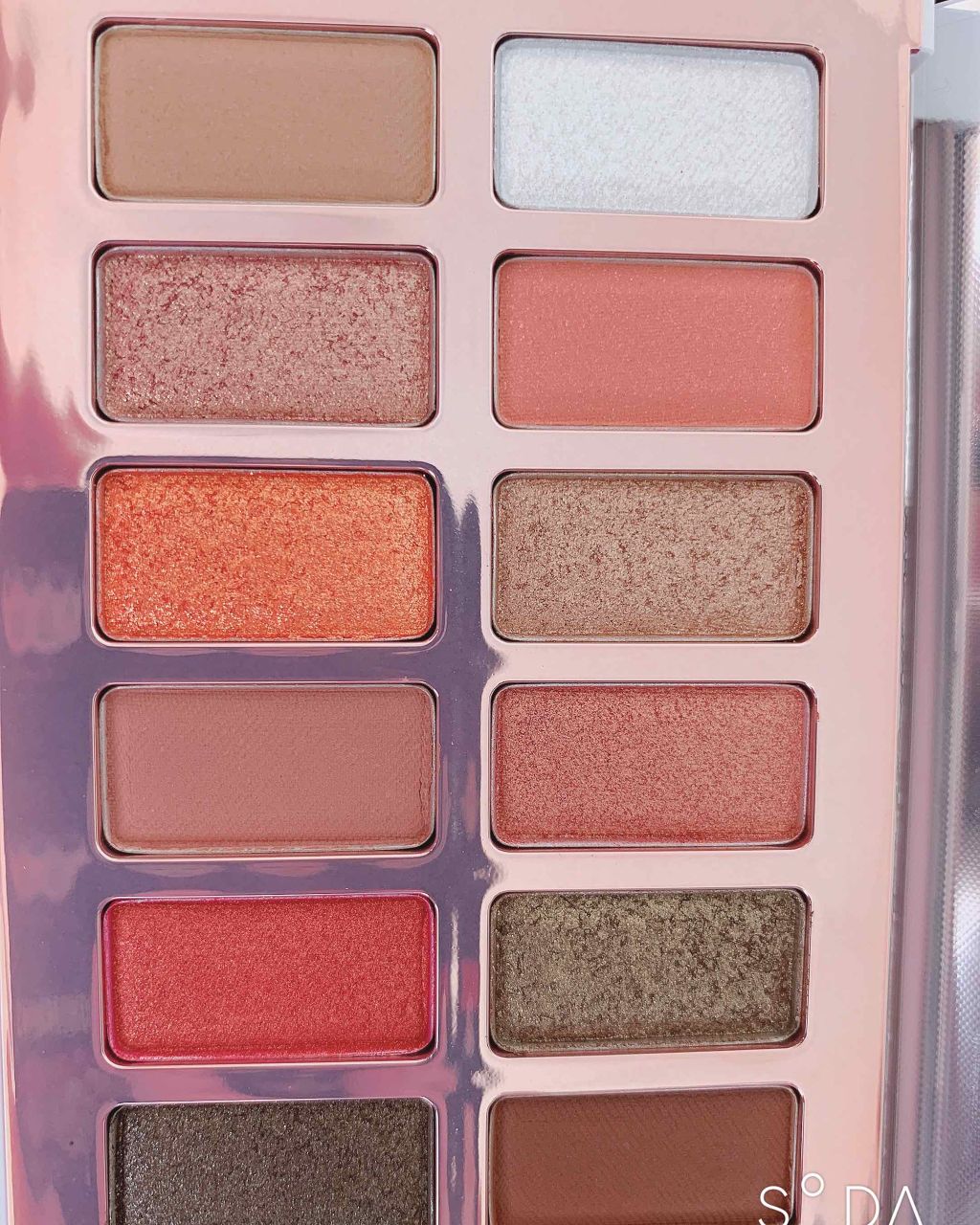 バレンタインボックス2 ピーチパレット/VAVI MELLO/アイシャドウパレットを使ったクチコミ（3枚目）