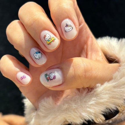 夏美🍉フォロバ on LIPS 「【今年のキャラネイルオーダーでぶっちぎりのno.1🎉ハローキテ..」(4枚目)