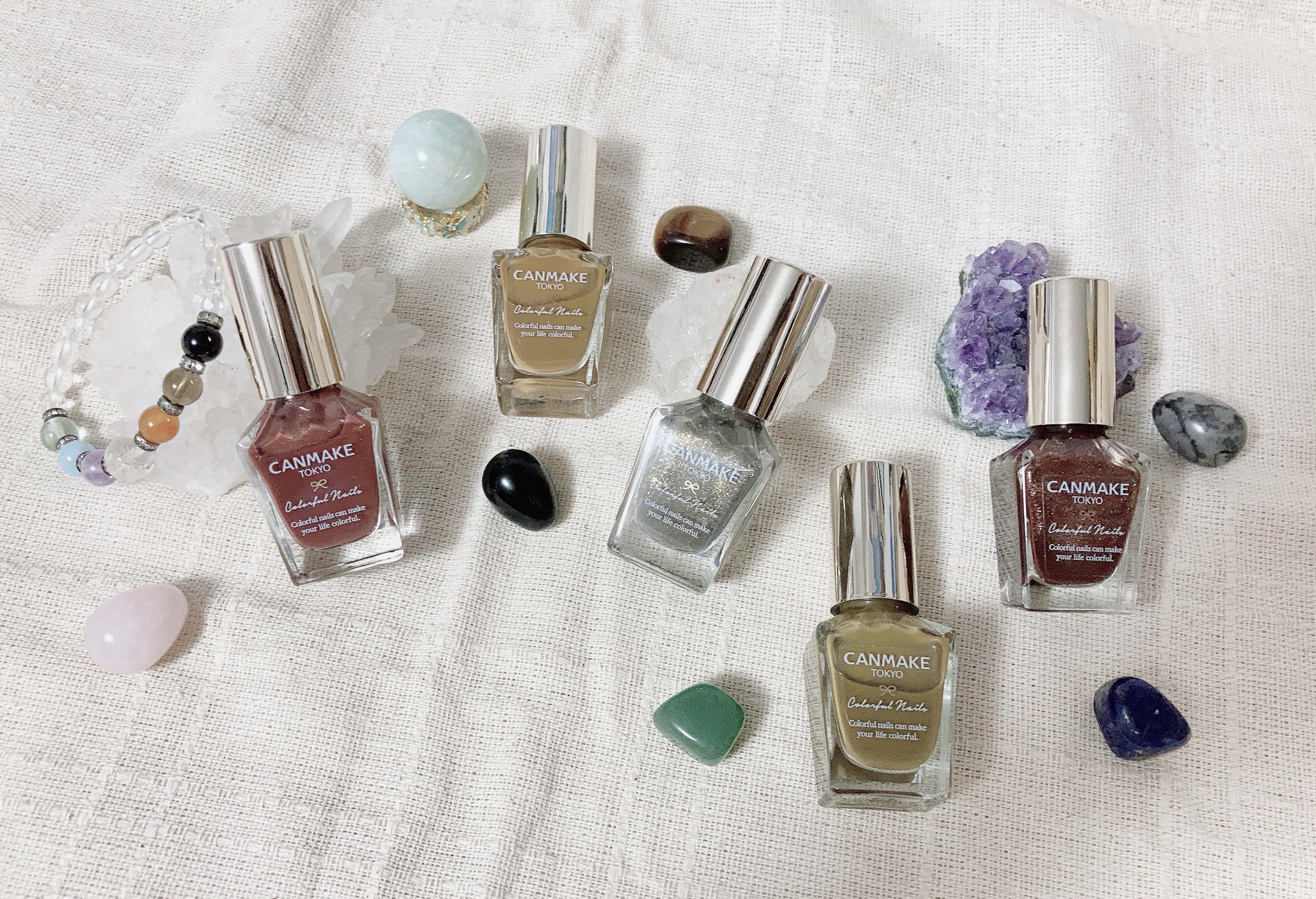カラフルネイルズ/キャンメイク/マニキュアを使ったクチコミ（1枚目）
