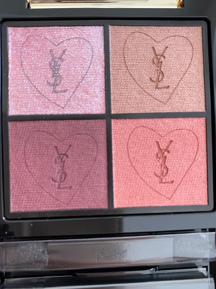 クチュール ミニ クラッチ/YVES SAINT LAURENT BEAUTE/アイシャドウパレットを使ったクチコミ(3枚目)