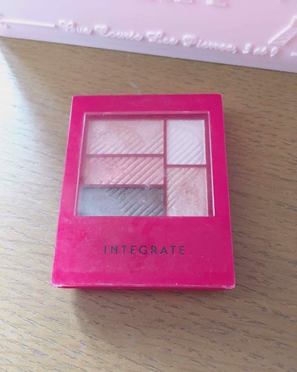 トリプルレシピアイズ/インテグレート/アイシャドウパレットを使ったクチコミ(1枚目)