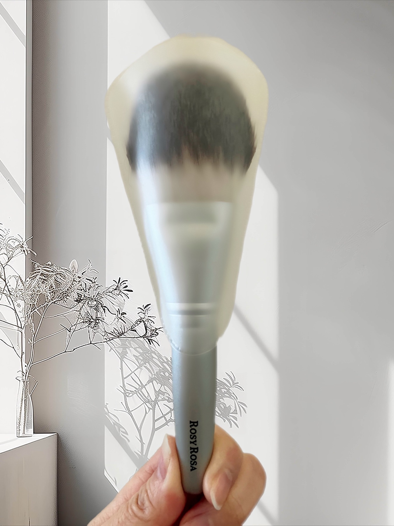 パウダーファンブラシ/ロージーローザ/メイクブラシを使ったクチコミ（3枚目）