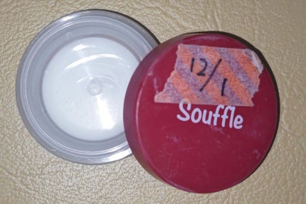 スフレチーク Souffle/DAISO/ジェル・クリームチークを使ったクチコミ(1枚目)