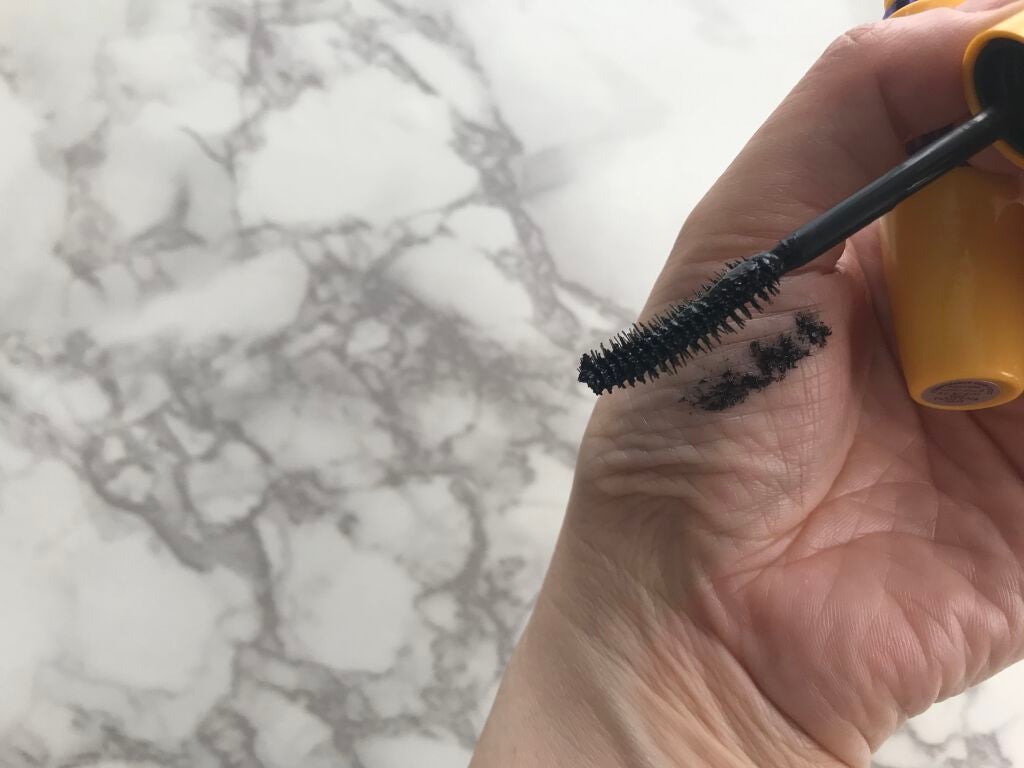 ボリューム エクスプレス マグナム ウォータープルーフ N/MAYBELLINE NEW YORK/マスカラを使ったクチコミ(2枚目)