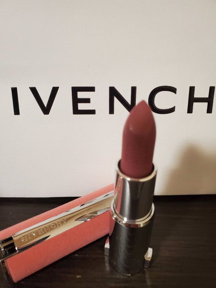 ルージュ・ジバンシイ・シアー・ベルベット/GIVENCHY/口紅を使ったクチコミ(1枚目)