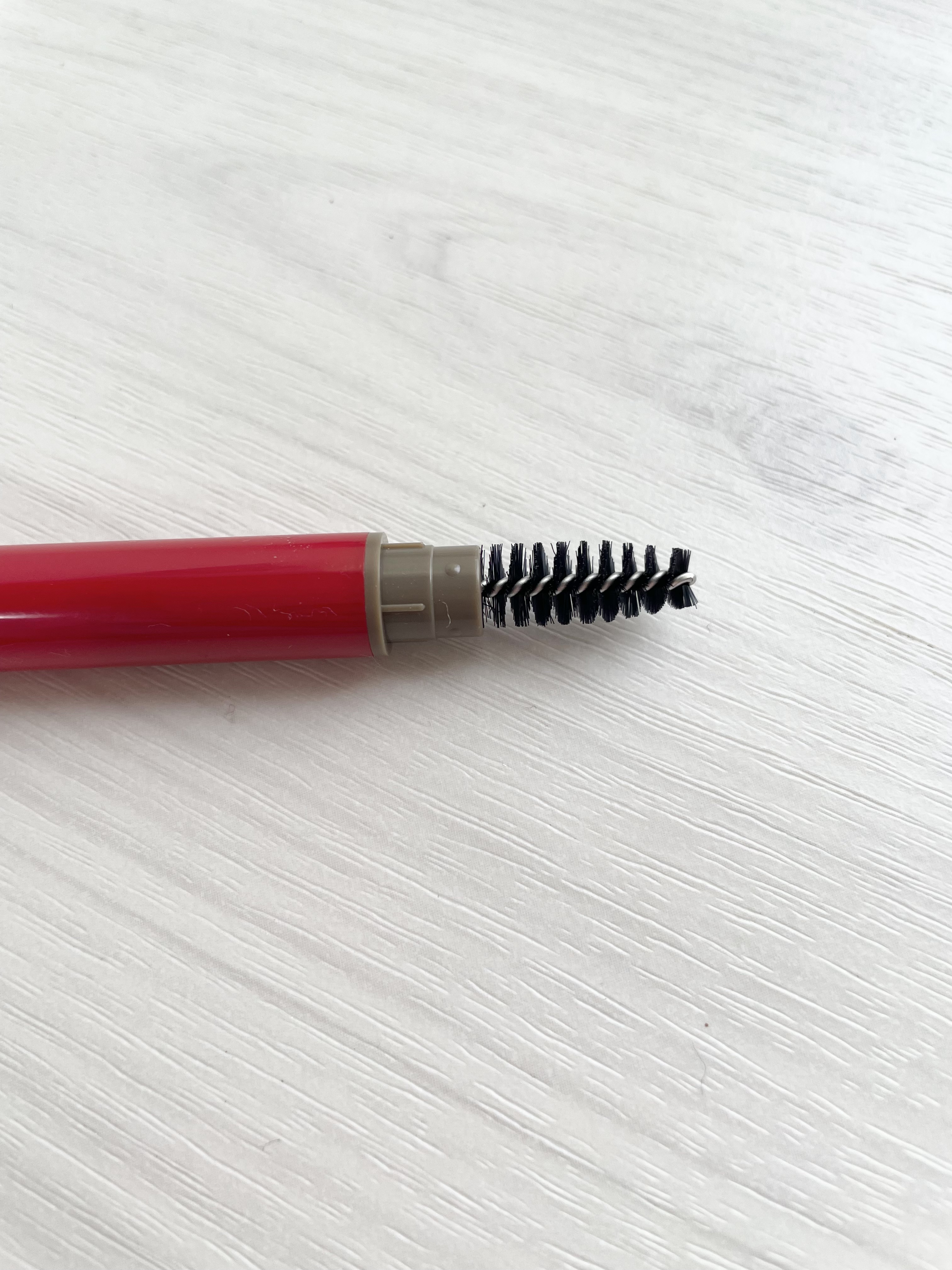 ザブロウ イージー シェイピング ペンシル/espoir/アイブロウペンシルを使ったクチコミ（3枚目）