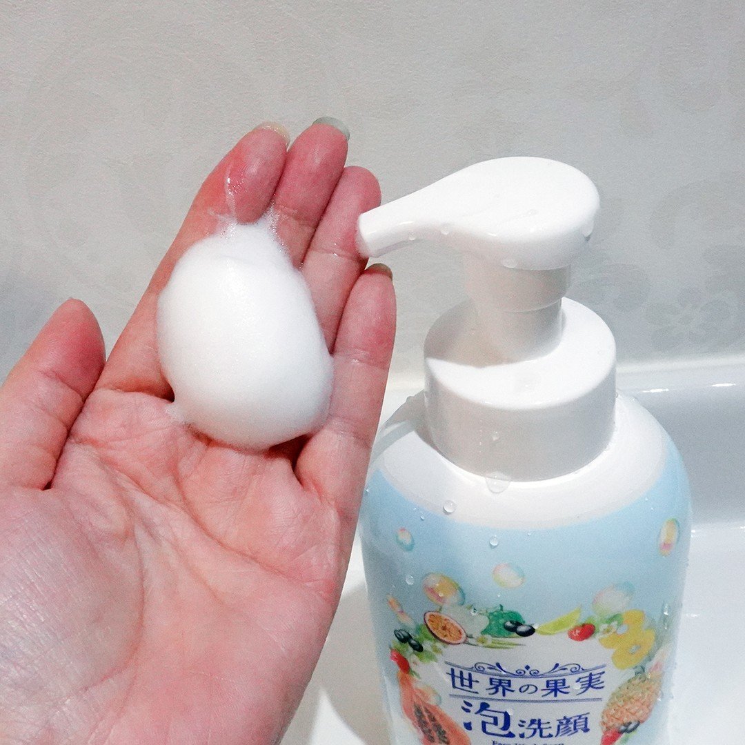 世界の果実 すっきり泡洗顔/世界の果実/泡洗顔を使ったクチコミ（2枚目）