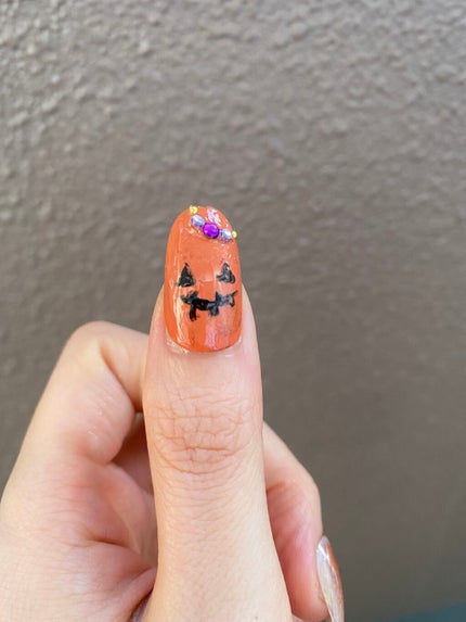 カラフルネイルズ/キャンメイク/マニキュアを使ったクチコミ(4枚目)