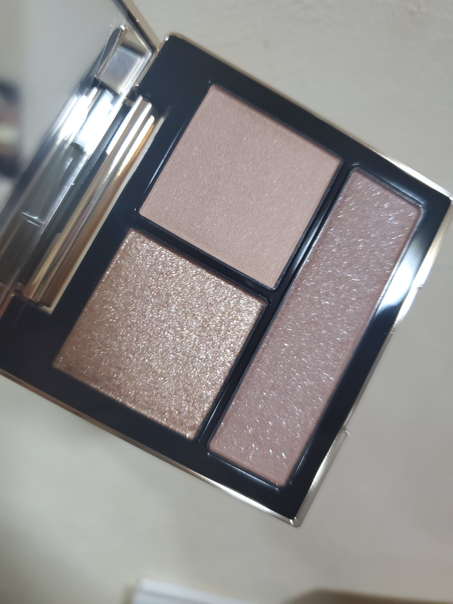 テイラード カラー アイズ 01 Trench Beige/SNIDEL BEAUTY/アイシャドウパレットを使ったクチコミ（2枚目）