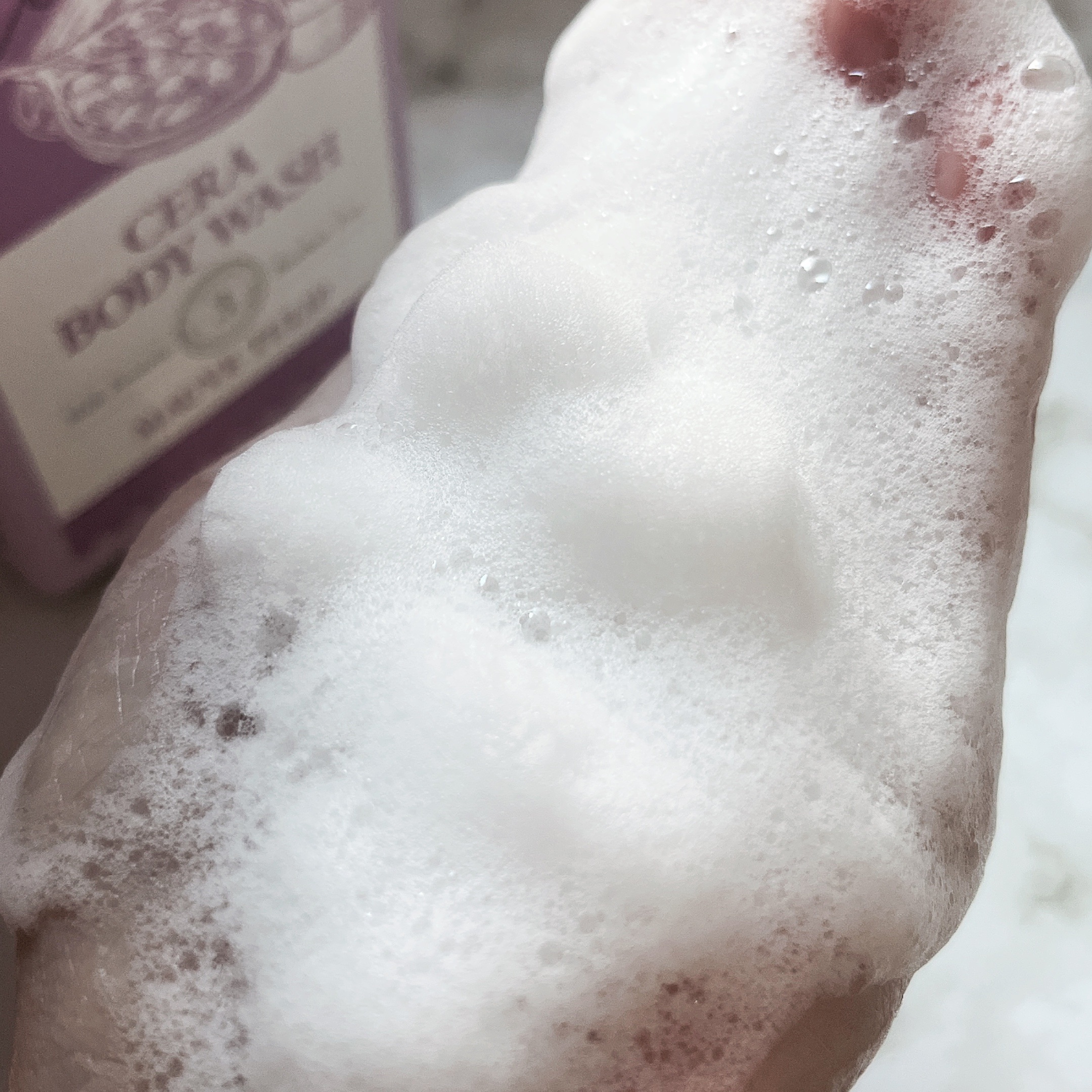 セラボディーウォッシュ モーブチューリップの香り/ミルクバオバブ/ボディソープを使ったクチコミ（3枚目）