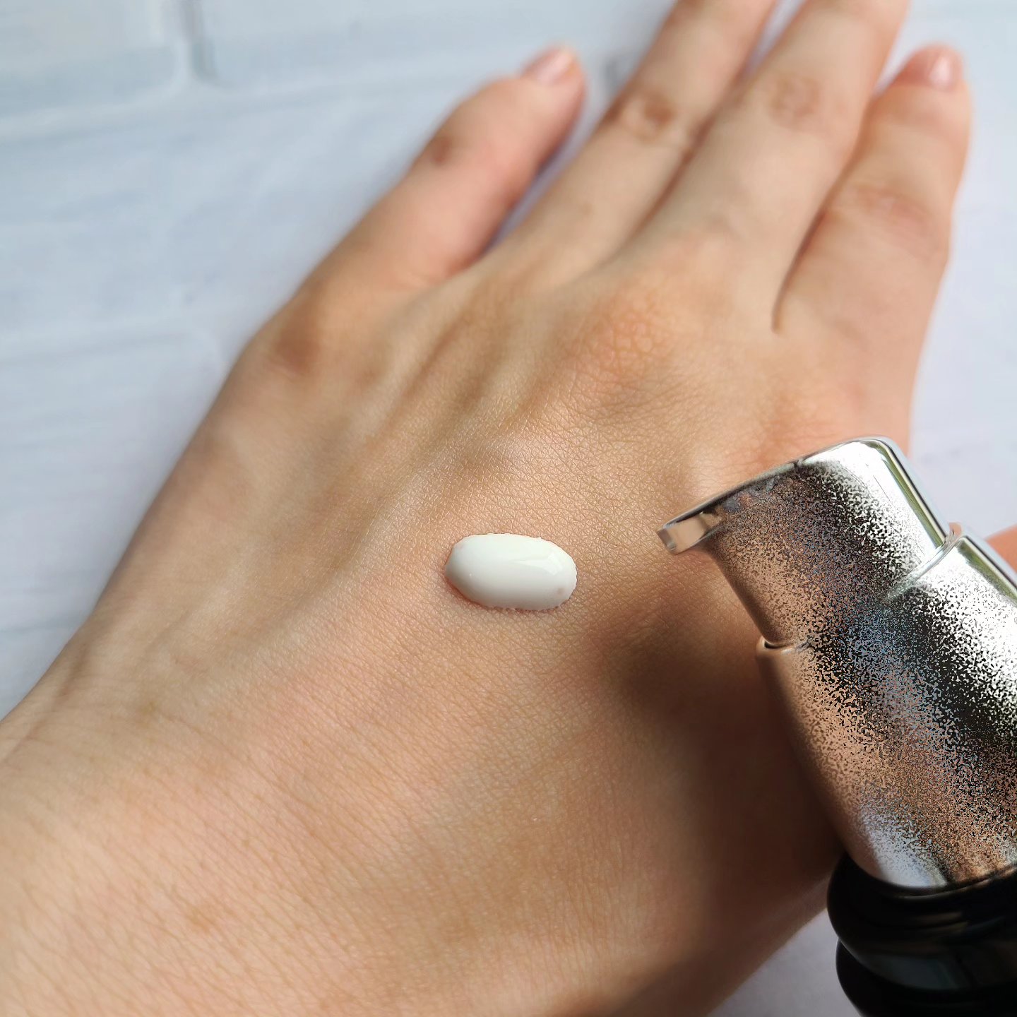 マルチペプチド エッセンス トーンアップ クリーム/PERFECT DIARY/化粧下地を使ったクチコミ（2枚目）