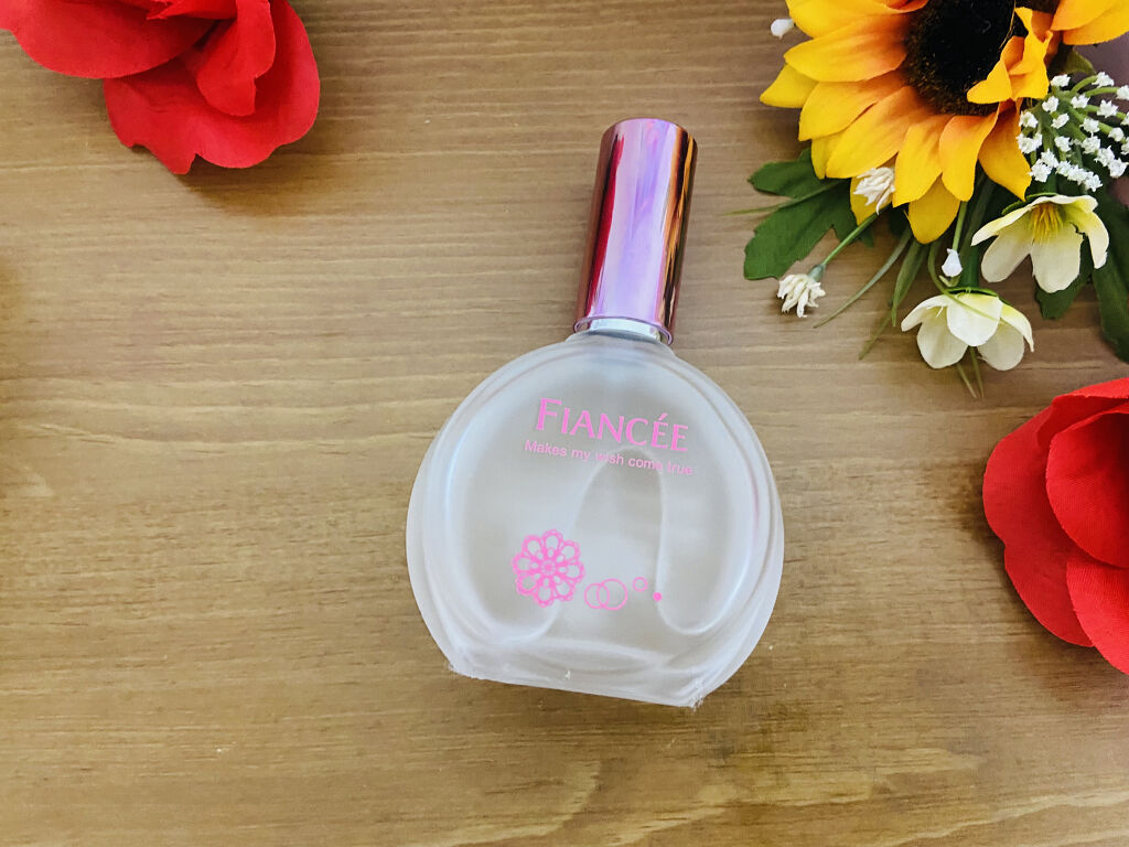 パルファンドトワレ ピュアシャンプーの香り/フィアンセ/香水(レディース)を使ったクチコミ（2枚目）